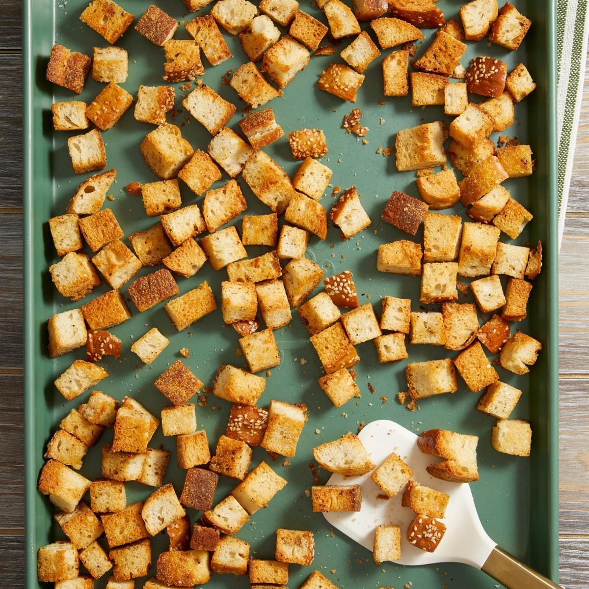 Master the Best Homemade Croutons: Easy, Crunchy & Customizable